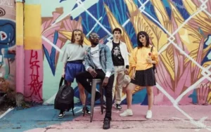 Tren Fashion Gen Z 2025: Streetwear, Sustainability, dan Media Sosial