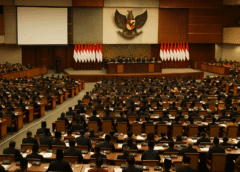 Politik Indonesia 2025: Dinamika Koalisi, Kebijakan Publik, dan Tantangan Demokrasi