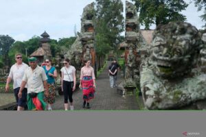 Pariwisata Bali 2025: Antara Overcrowded Tourism dan Upaya Green Destination